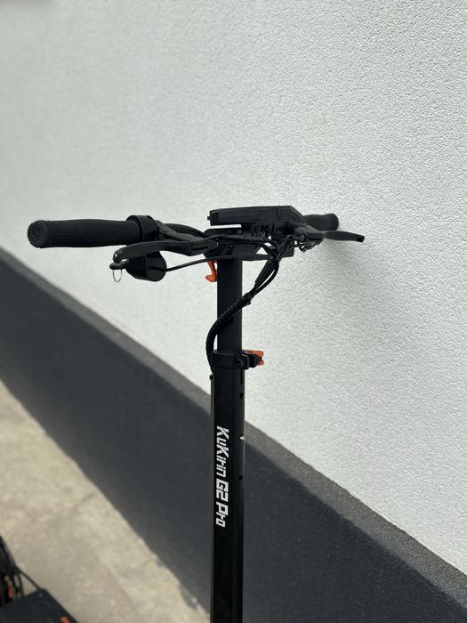 Vând Trotineta KuKirin G2 Pro model 2026