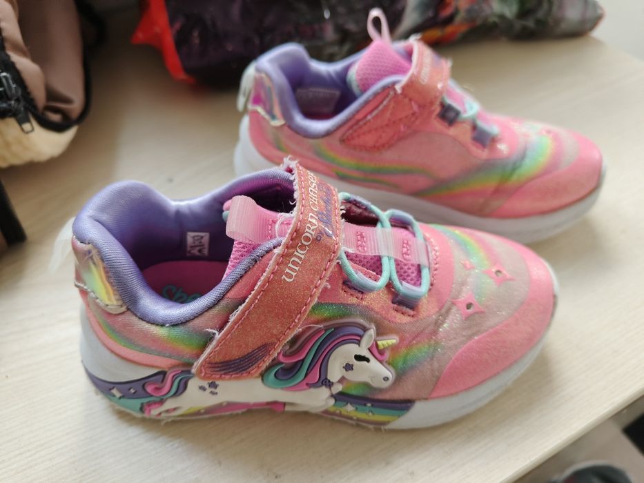 skechers unicorn fete 25