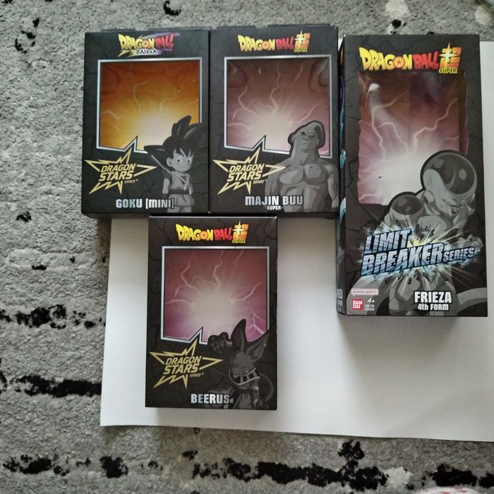 Lot figurine dragon stars dragon ball diverse peronaje