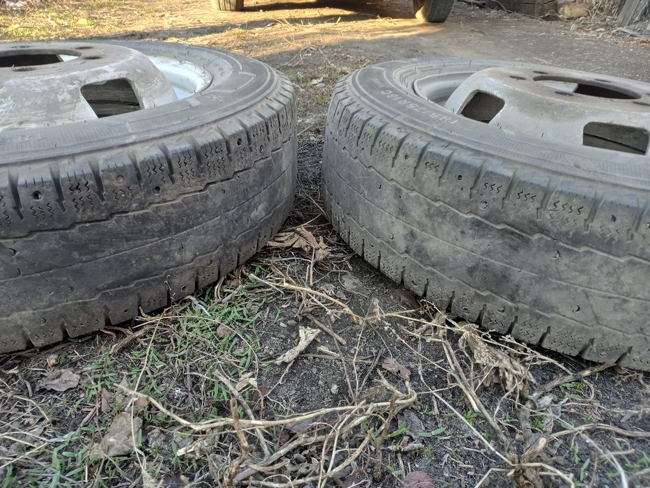 Продам  калеса на Газель.