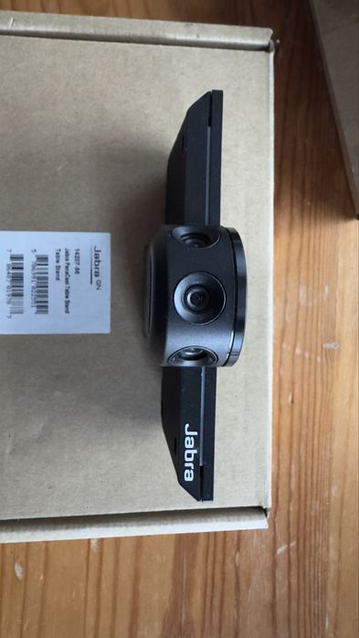 Jabra PanaCast 4K конференционна камера + оригинална стойка