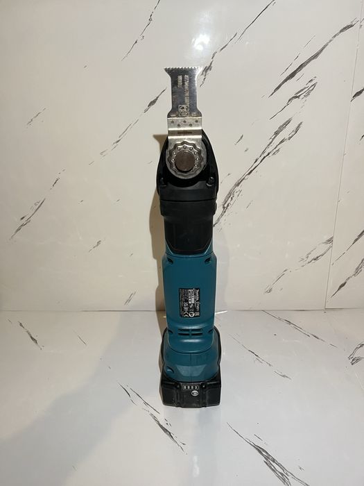 Multicutter Makita DTM51 Multifunctional