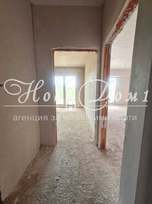 Продава се Двустаен апартамент в Варна, Владислав Варненчик - 75 кв.м за 1400 €/кв.м - Снимка #1