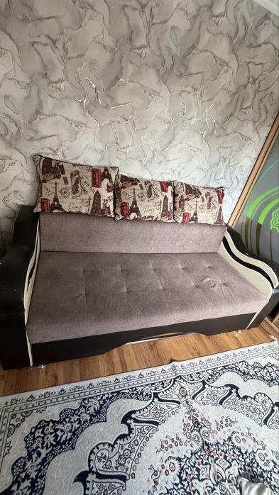Продаю диван б/у