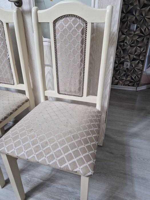 Продам стол 400х110 см + 20 стульев, белый