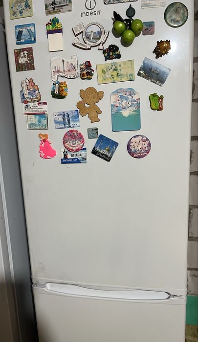 Срочно продам холодильник