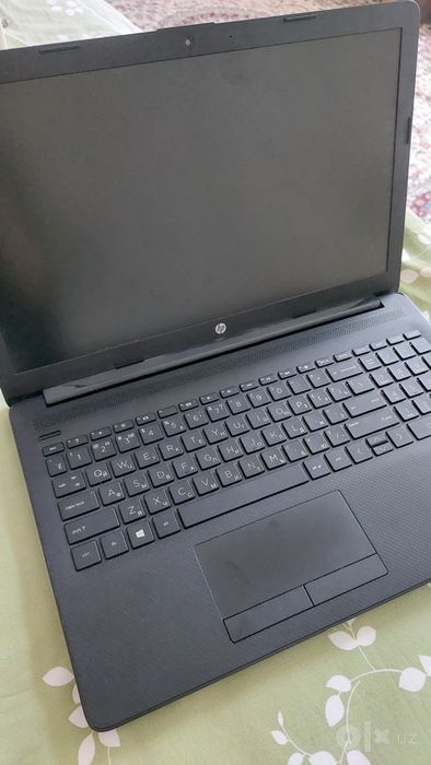Продается рабочий ноутбук HP 15-da2180nia | Intel Core i5 | 15.6"