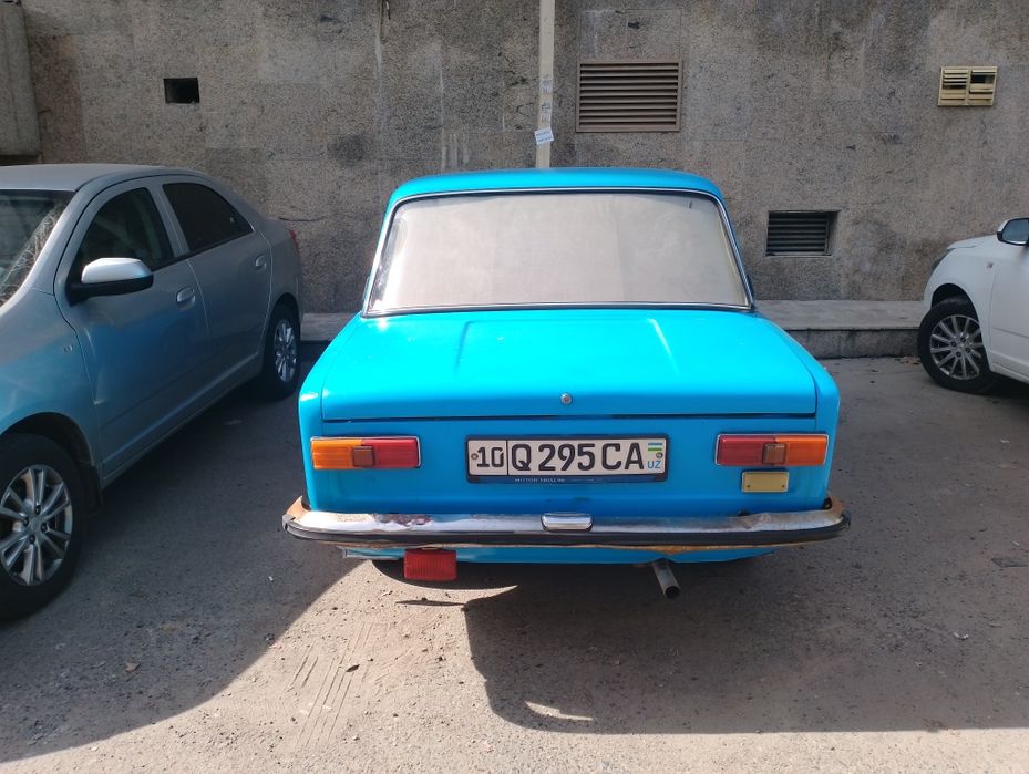 ВАЗ 21013 сотилади