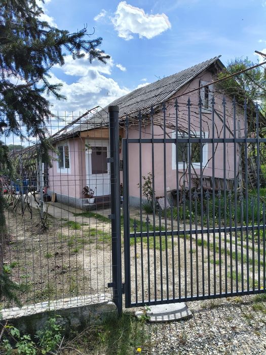 Vând casă Argeș - Dobrogostea