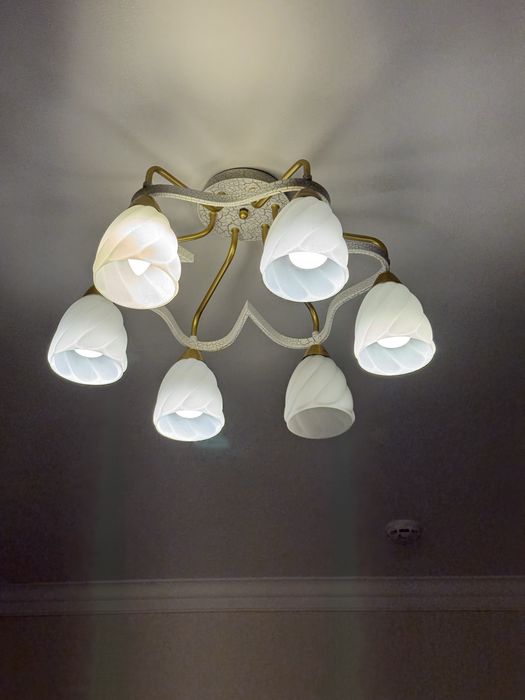 Люстры, детский гарнитур