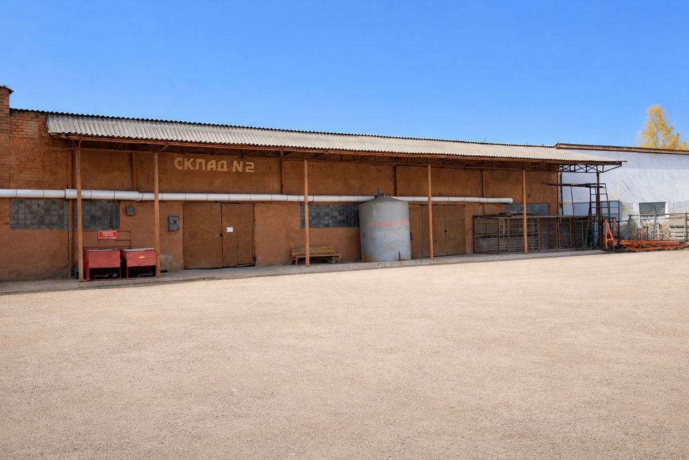 Склад 1000 м², 495т. тг., 200 м от ул. Абая, Кокшетау, ост. Филармония