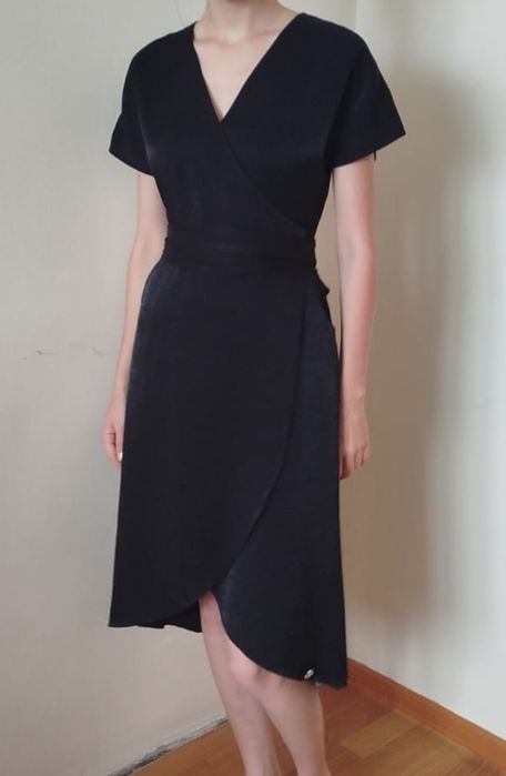 Продам летние и вечерние платья