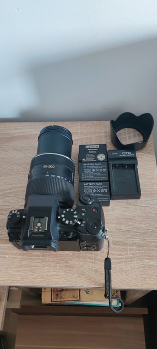 Panasonic lumix g7+obiectiv 45-200