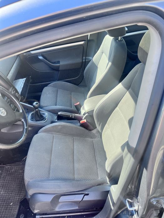 Volkswagen Golf 5 2.0TDI BMM НА ЧАСТИ