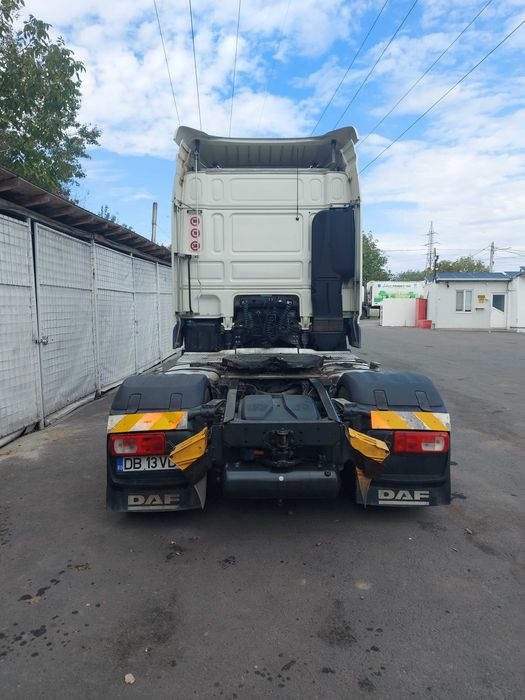 Camion DAF XF 105.460