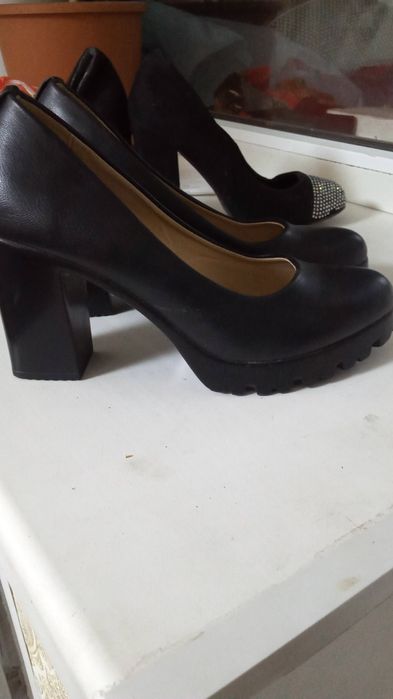 Продается коляска, туфли, курткий