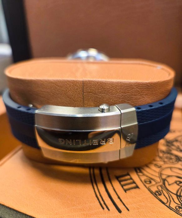 Часовник  Breitling Superocean Automatic