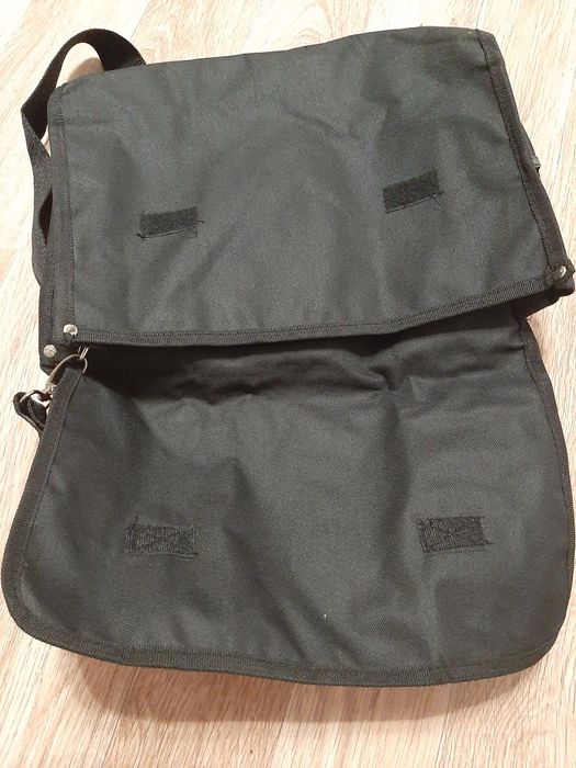 Рабочая сумка для инструментов.