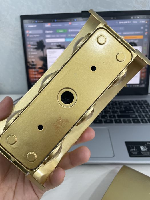Продам бра светильники 2 штуки