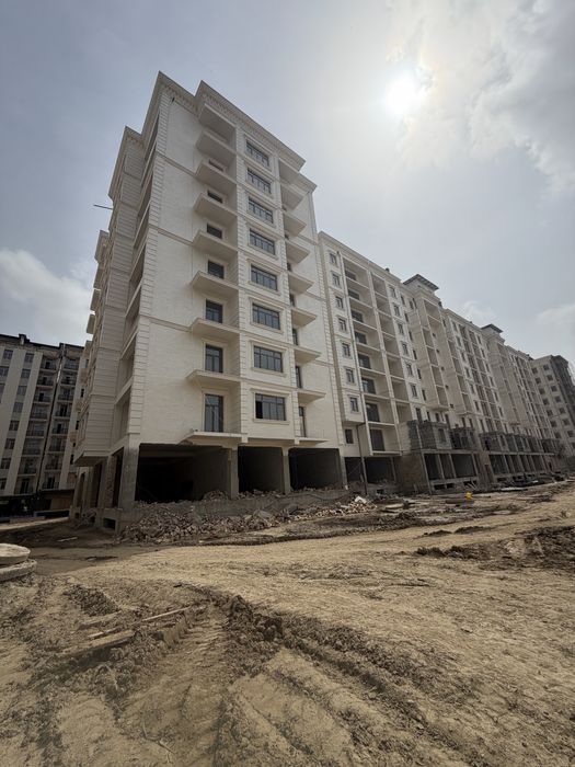 Срочно продается 3х комнатное квартира 76.8 кв самарканд сити (фрунзе)