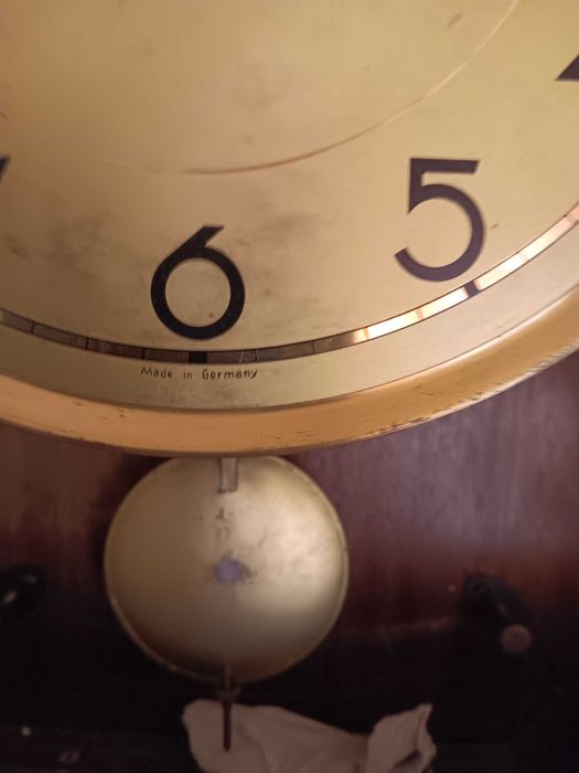 Ceas pendula de perete