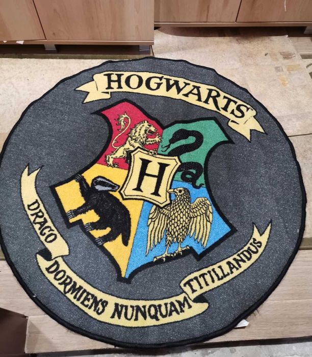 Килимче мотив Хари потър