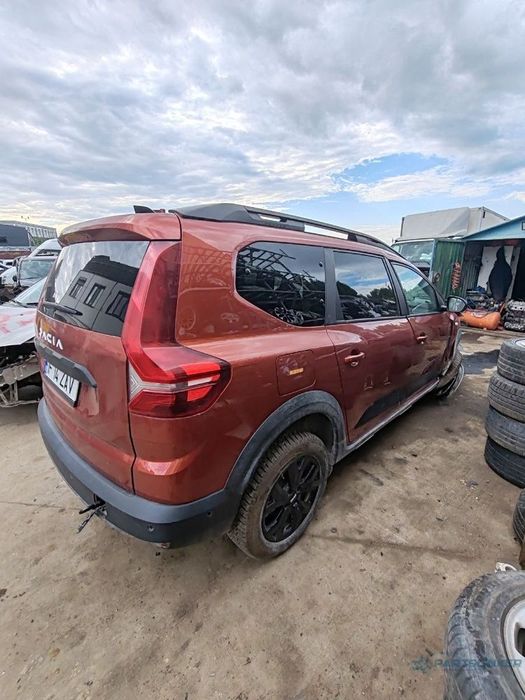 dezmembrez dacia jogger 2024 motor 1.0 b h5d-c4