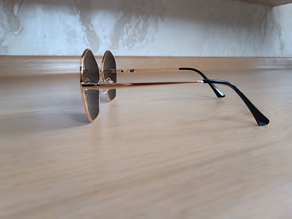 Дамски слънчеви очила