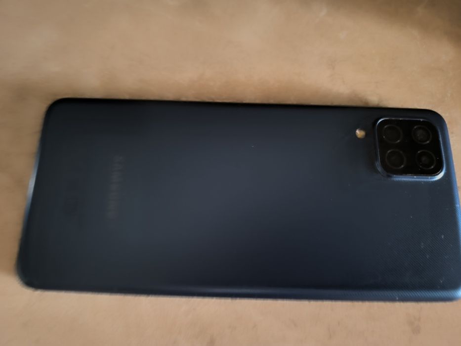 Самсунг А12 срочно продаю