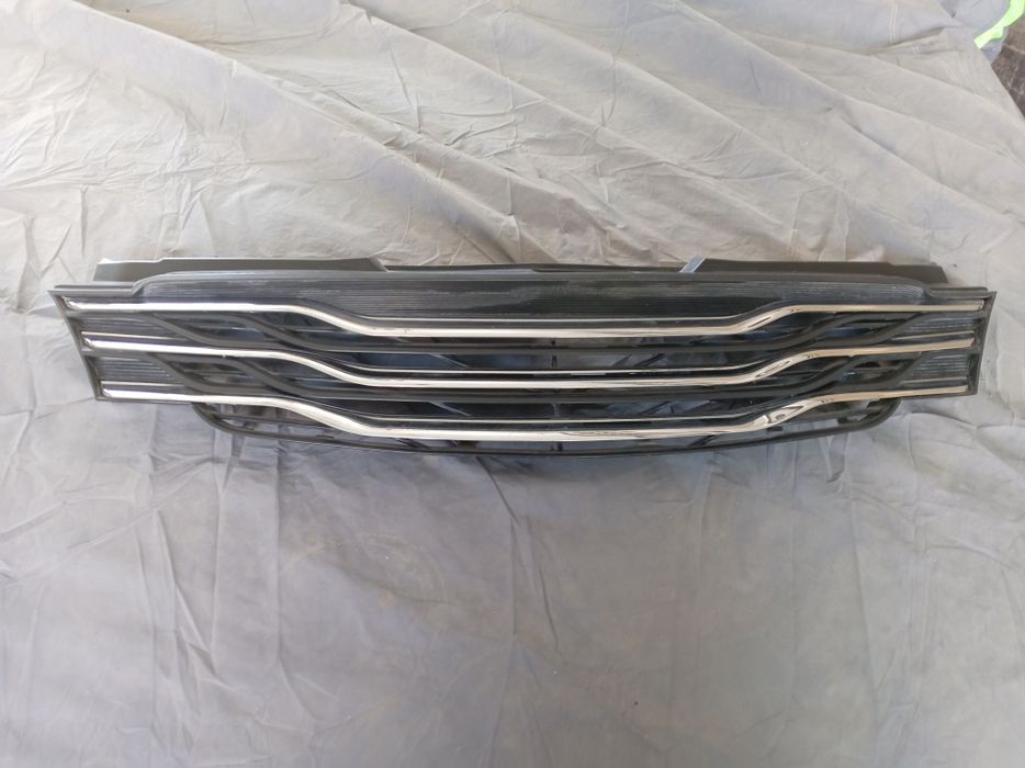 Решетка радиатора для gentra