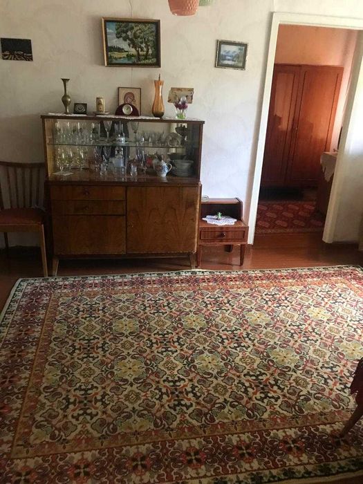 продам трехкомнатную квартиру в Рудном