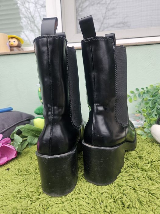 H&M черни ботуши N40