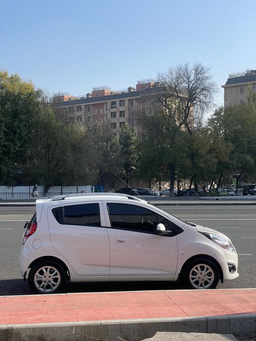 Spark 2017 A/T sotiladi yoki arenda