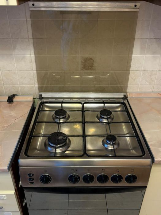 Продам газплиту