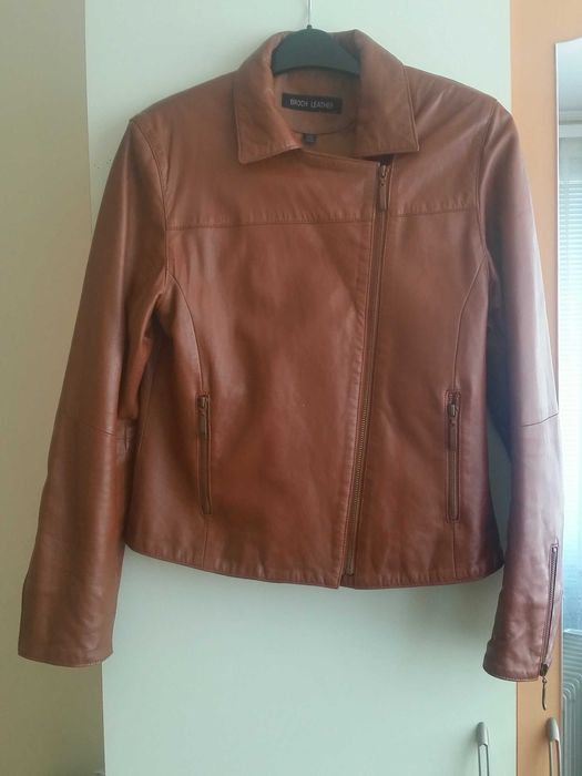 Естествена кожа яке ,без никакви забележки почти ново- М/Л  размер