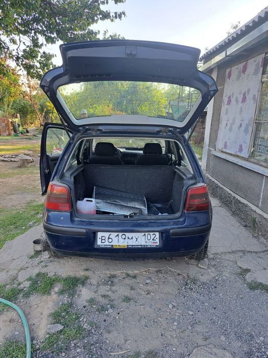 Volkswagen Golf продам СРОЧНО