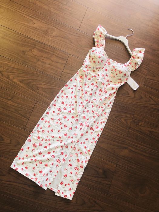Rochie midi, model actual si modern