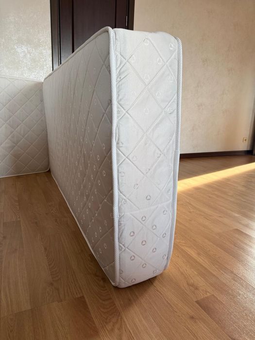 Матрас 200*100,  2шт по 80000 тенге