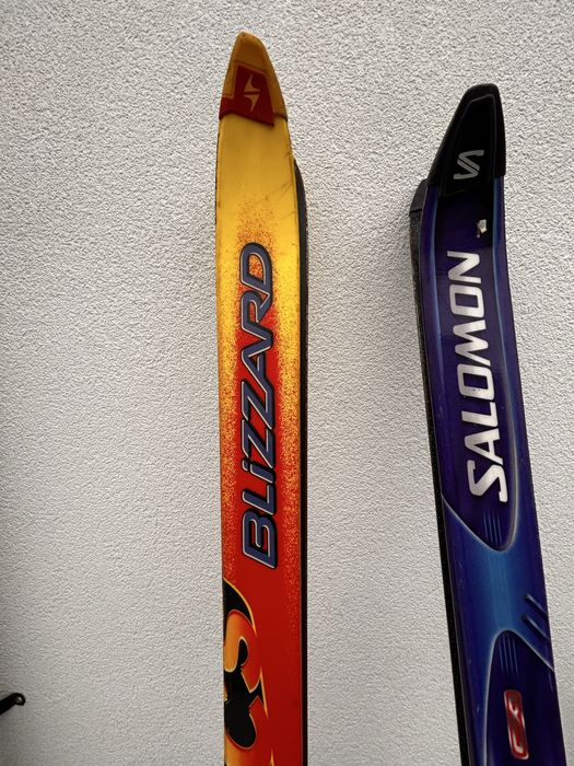 Skiuri  Salomon de vanzare