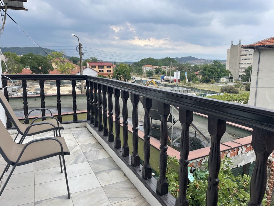 Продава се Къща в Хисаря - 400 кв.м за 1125 €/кв.м - Снимка #3