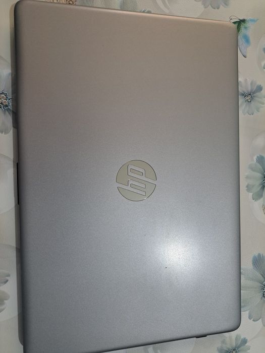 Ноутбук HP 250 G8. Core i5-1135. DDR4 8GB. SSD 512GB. 15.6"Full HD Sil