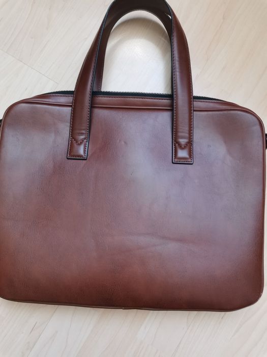 Geanta  pt calculator