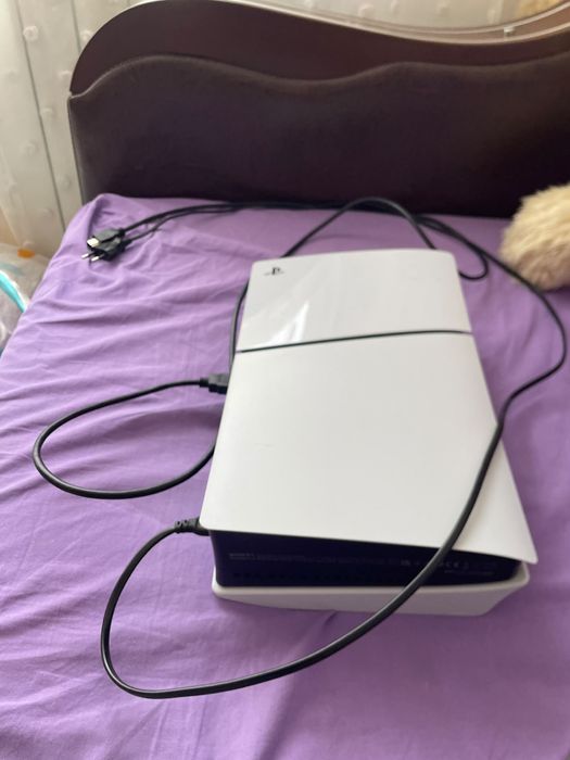 Play Station 5 slim