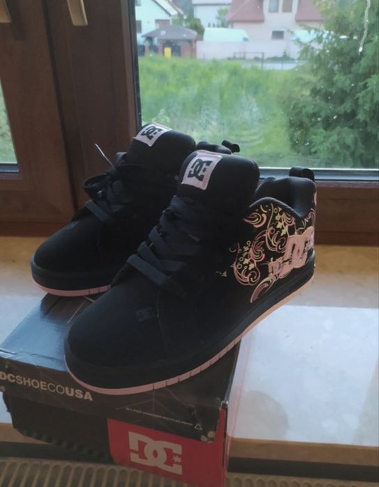 DC SHOES marimea 38