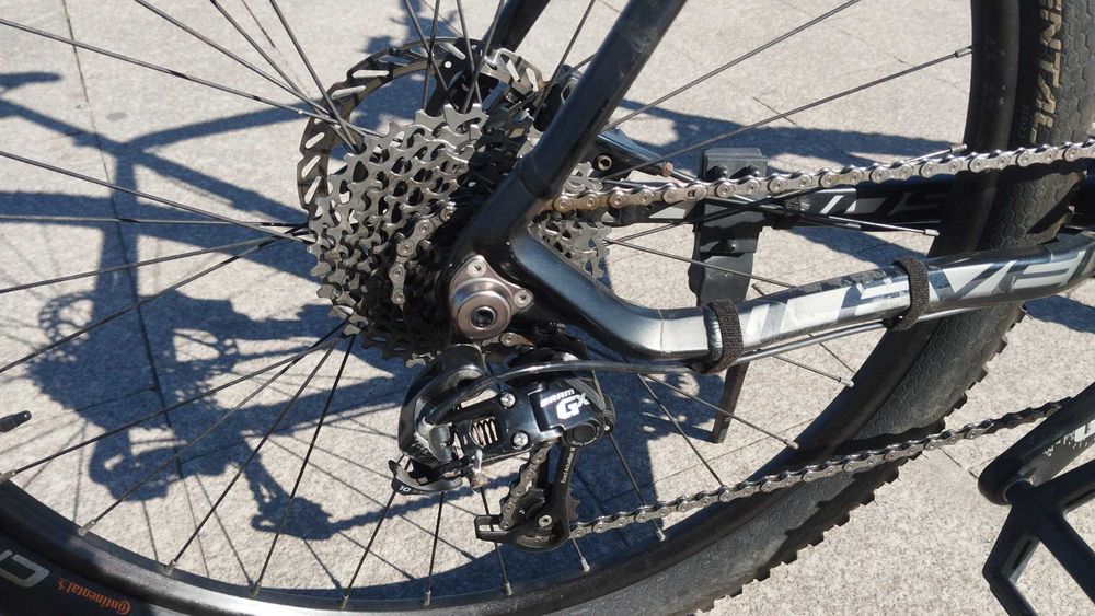 Bicicleta MTB XC Kross Level R8 L (Large) 27.5" 2x10