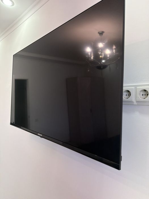 Телевизор Самсунг в отличном состоянии