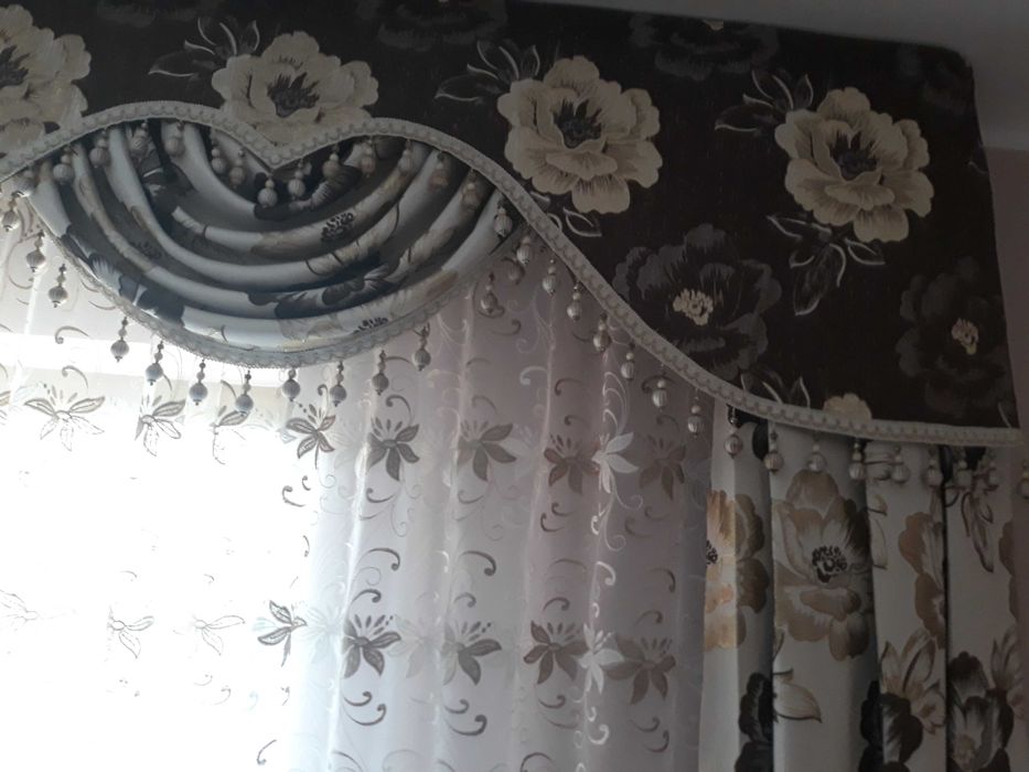 Draperie model deosebit.