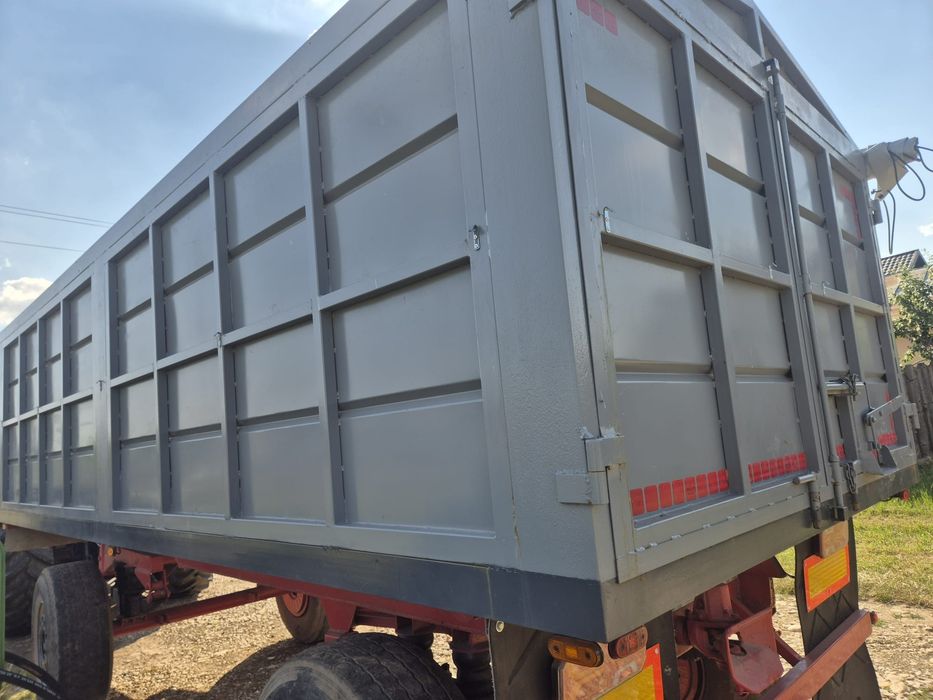 Remorca auto 14-16 tone "gât de lebădă "