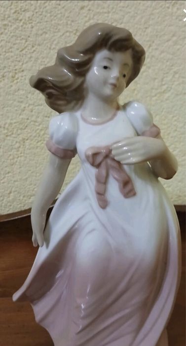 Порцеланова статуетка Lladro!