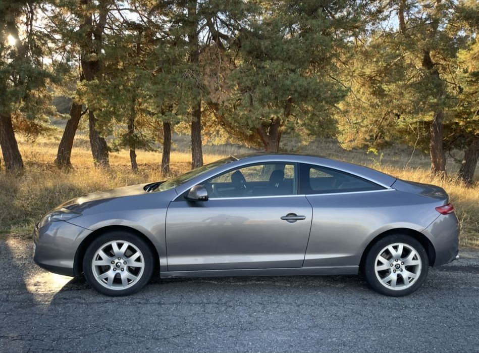 Renault Laguna Coupe 2.0 Dci 150